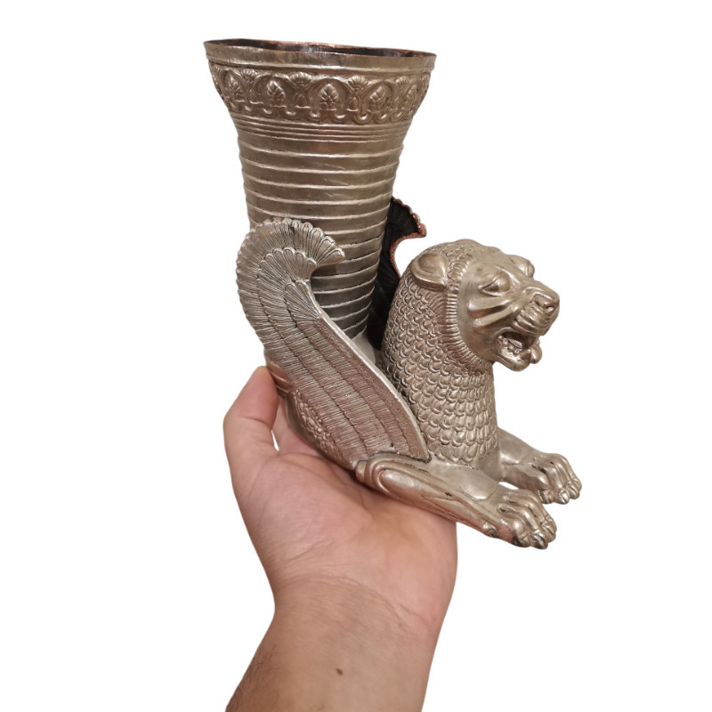 مجسمه مدل ریتون شیر بالدار هخامنشی