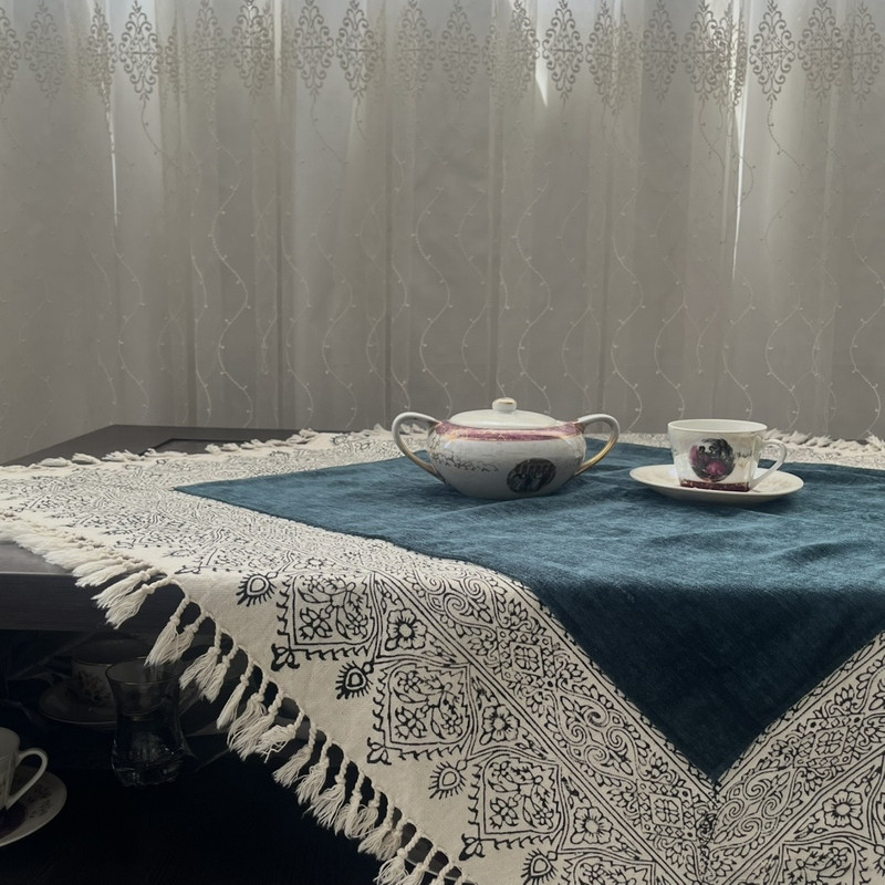 رومیزی مدل مخمل و قلمکار  سایز 80x80 سانتی‌متر