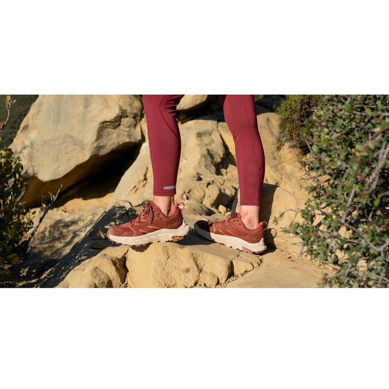 کفش طبیعت گردی هوکا مدل ANACAPA LOW GTX