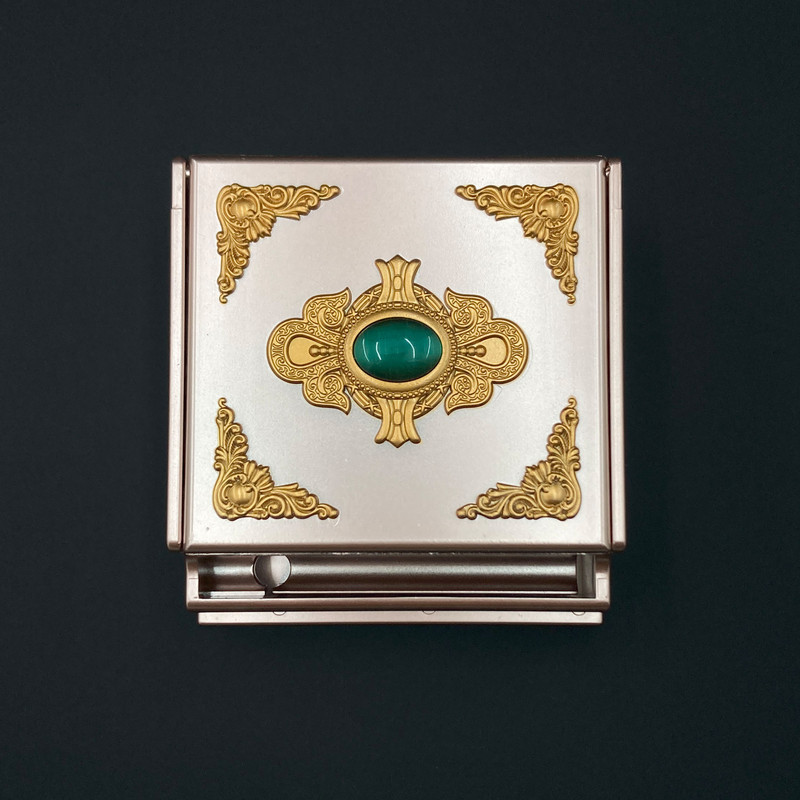 جعبه سیگار روی پای کد DKD-1715