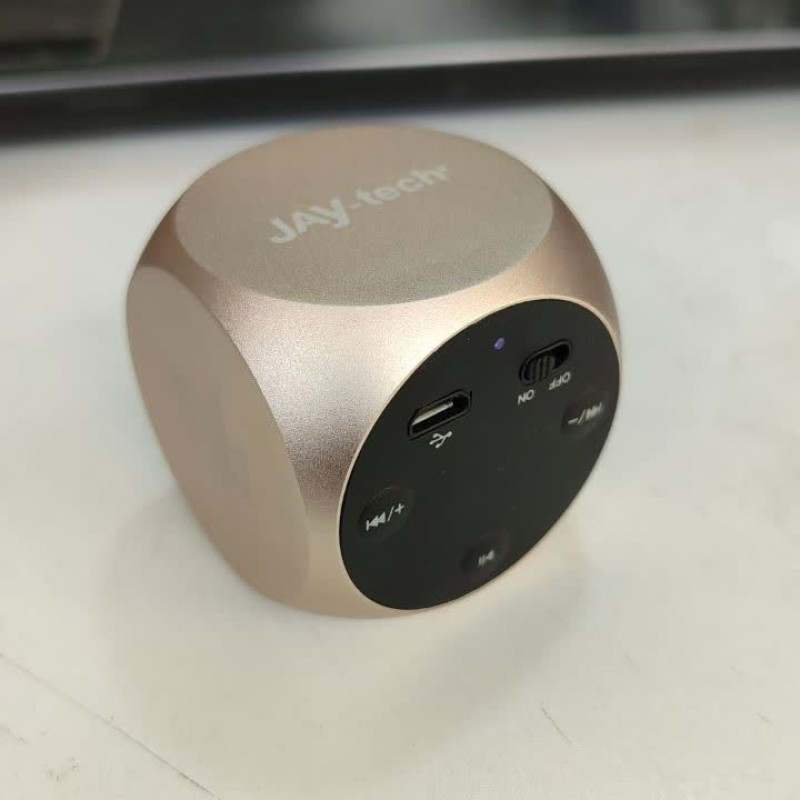 اسپیکر بلوتوثی قابل حمل جی-تک مدل Xquare2