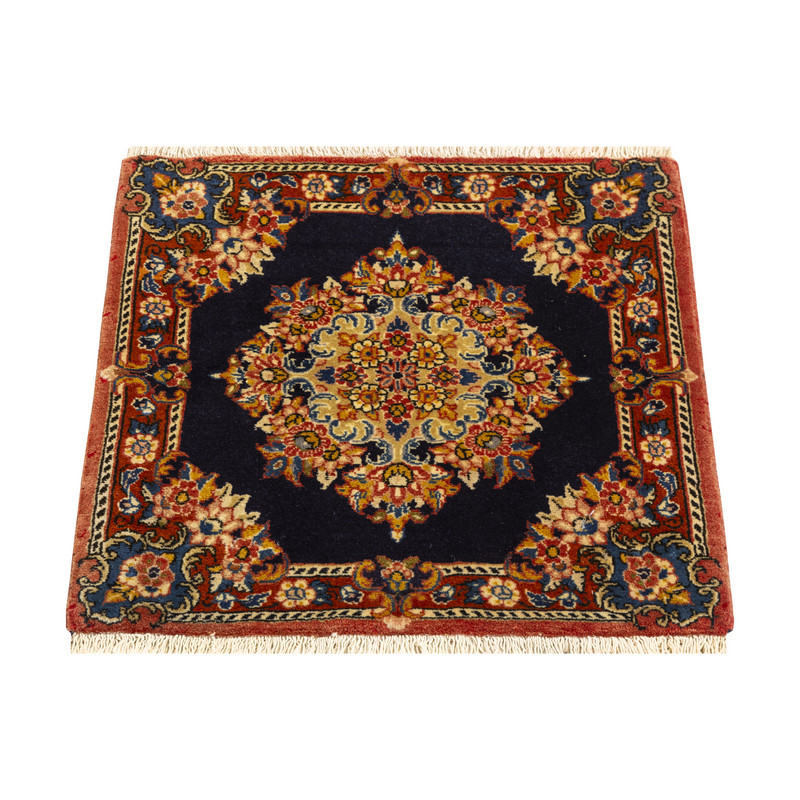 فرش دستبافت ربع متری طرح ساروق کد 45P633 زمینه سرمه ای