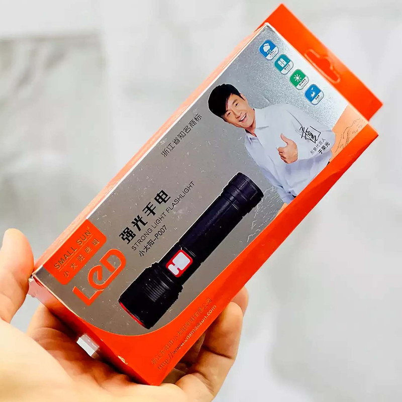 چراغ قوه دستی اسمال سان مدل P7 کد 2167 با نور مهتابی