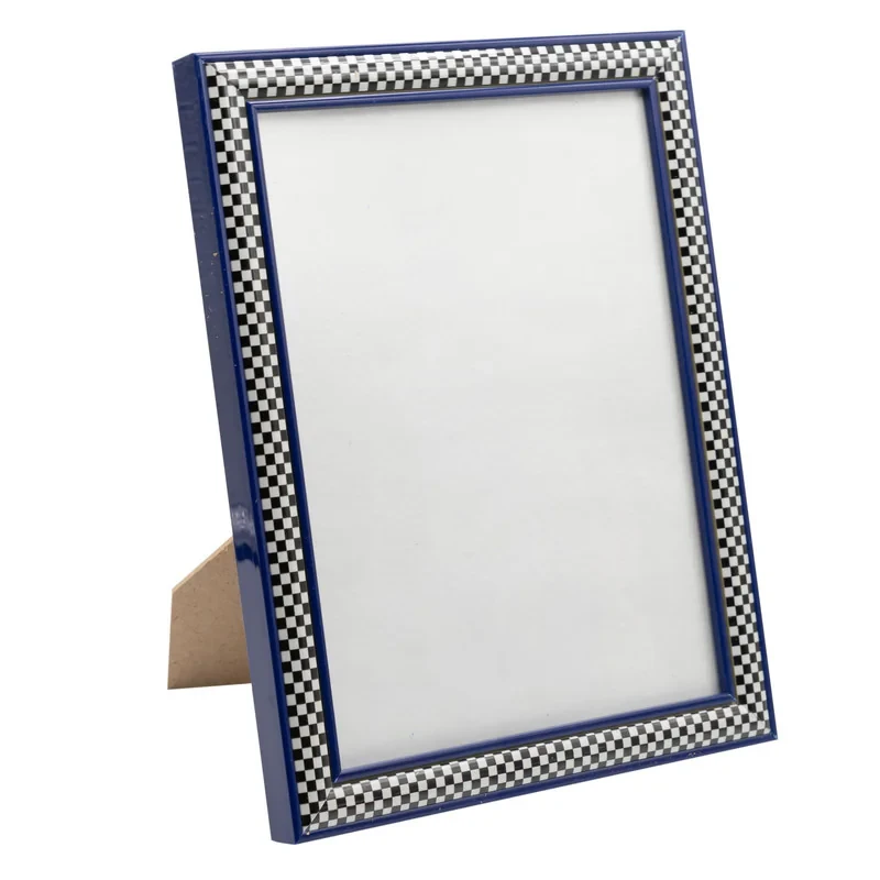 قاب عکس مدل حاشیه شطرنجی کد 15X21