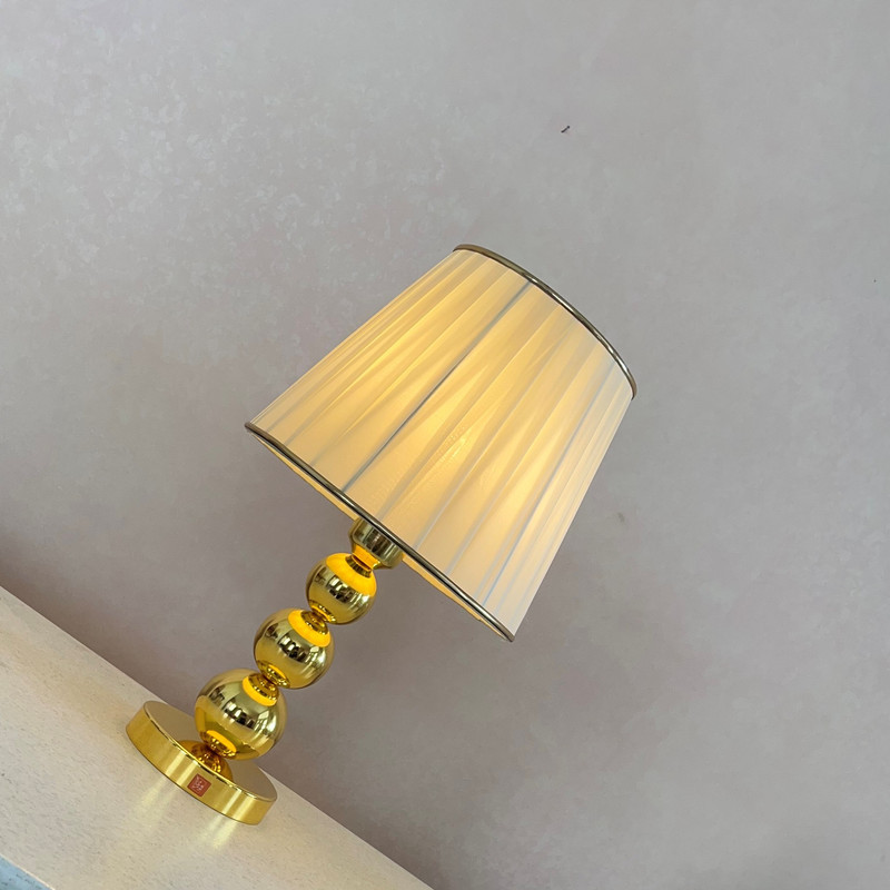 آباژور رومیزی نورهام مدل NHM -678GOLD- 28