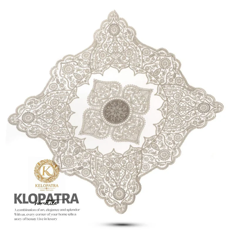 رومیزی مدل قیطان دوزی مربع طرح چهار پر سایز 100x100 سانتی‌متر