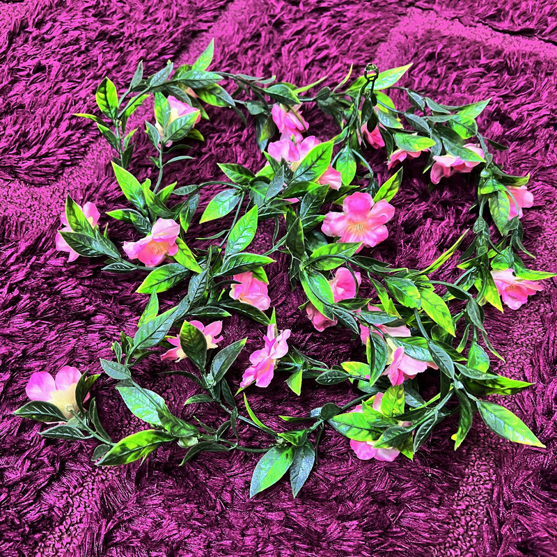 گل مصنوعی ریسه گلدار، جنس پلاستیک، ابعاد 100×2×2 سانتی‌متر، وزن 100 گرم