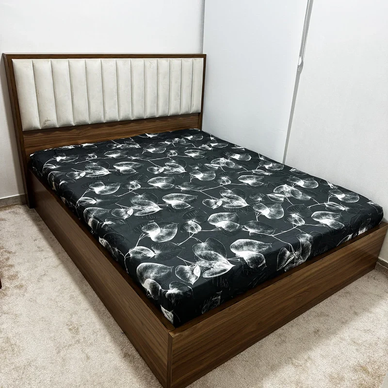 ملحفه ناتوسا مدل کشدار برکه دو نفره سایز 180x200 سانتی متر