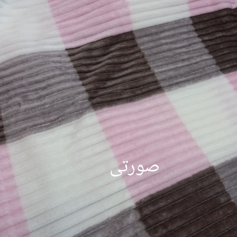 پتو مسافرتی مدل پلیسه کد 00k سایز 200×150 سانتی متر