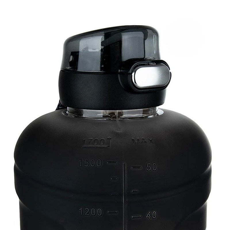 قمقمه ورزشی مدل ارگونومیک کد Easy 2026 گنجایش 1.7 لیتر