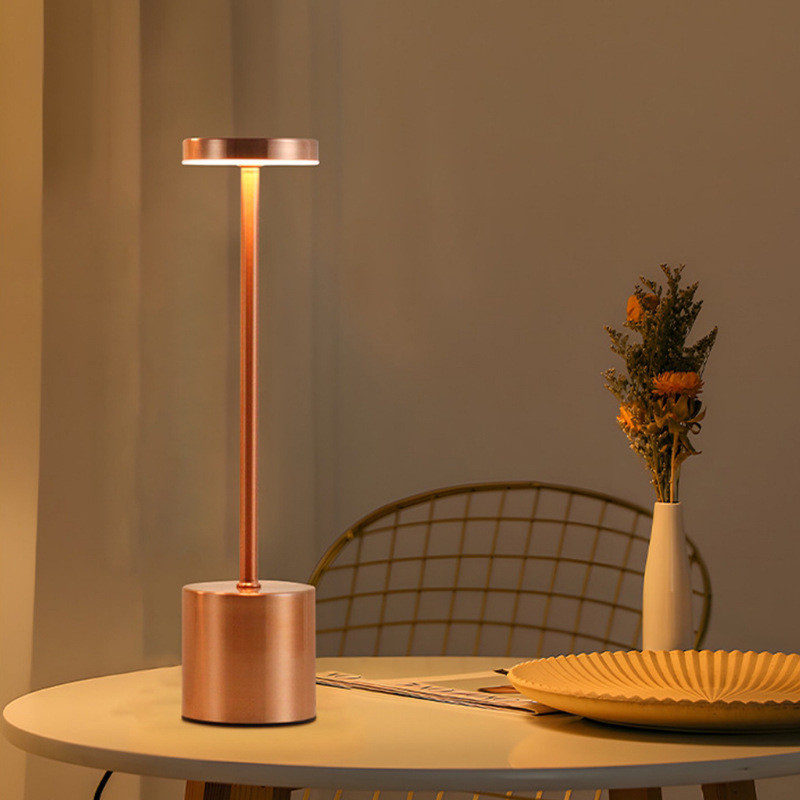 آباژور رومیزی مدل USB TABLE LAMP