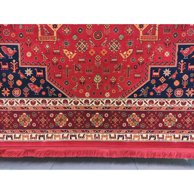 فرش ماشینی زمرد مشهد مدل کهنه نما زمینه لاکی