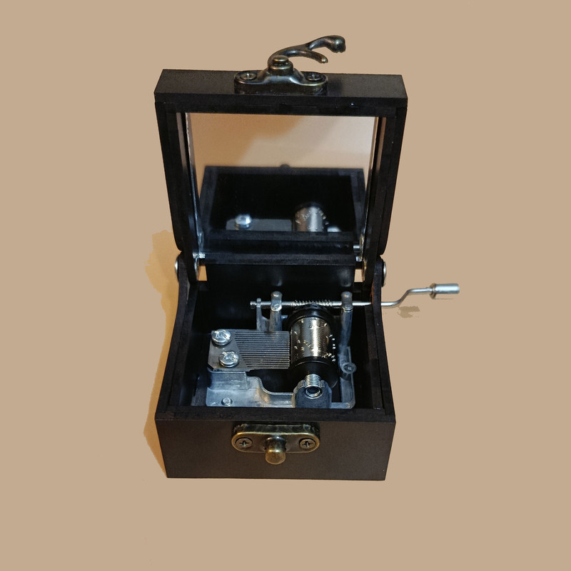 جعبه موزیکال مدل هندلی طرح عشق قلب love کد 2037
