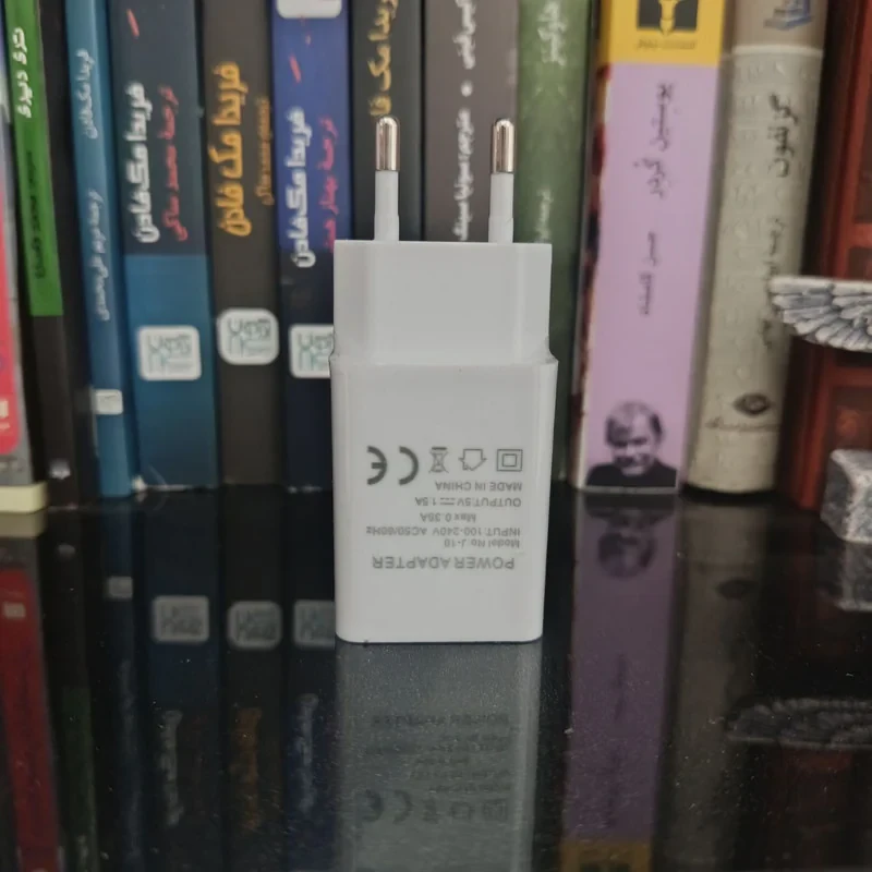 شارژر دیواری 7.5 وات مدل J-10 به همراه کابل USB-C