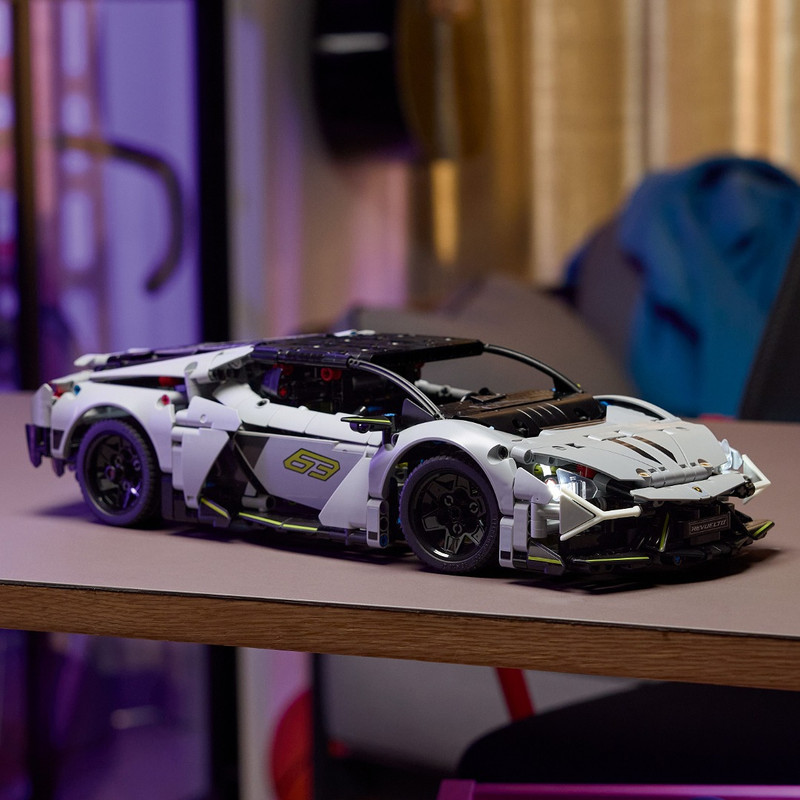 لگو 1135 تکه مدل Lamborghini Revuelto کد 42214