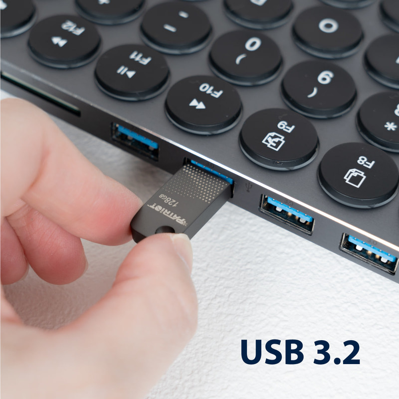 فلش مموری پتریوت مدل TAB300 USB 3.2 ظرفیت 128 گیگابایت با رابط USB 3.2