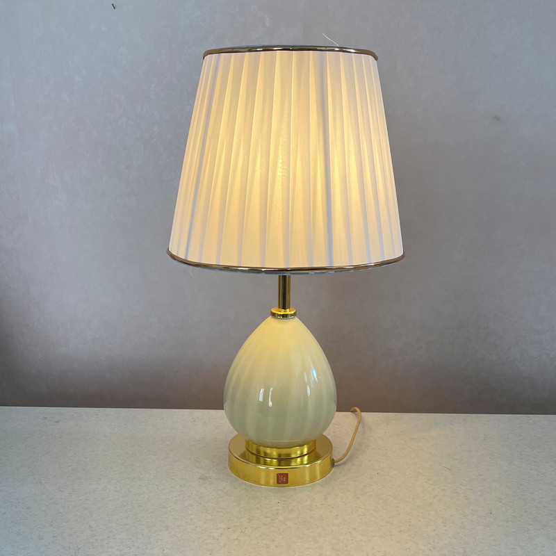 آباژور رومیزی نورهام مدل NHM -SAMIN -28