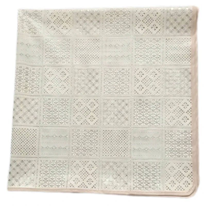 سفره 18 نفره مدل رویال طرح گیپور سایز 400×140 سانتی متر