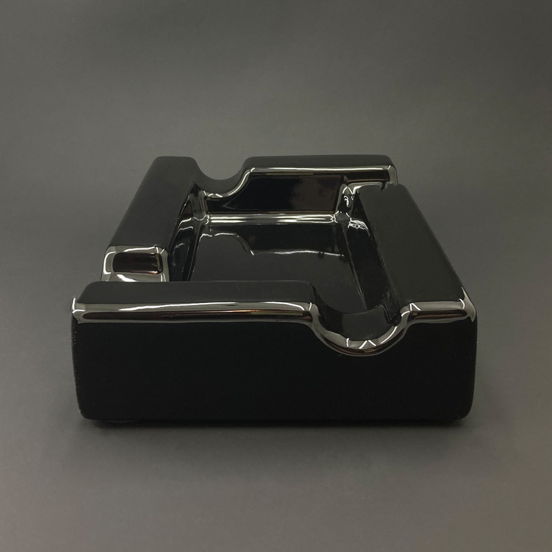 زیرسیگاری مدل کلاسیک رومیزی کد DKD-1954