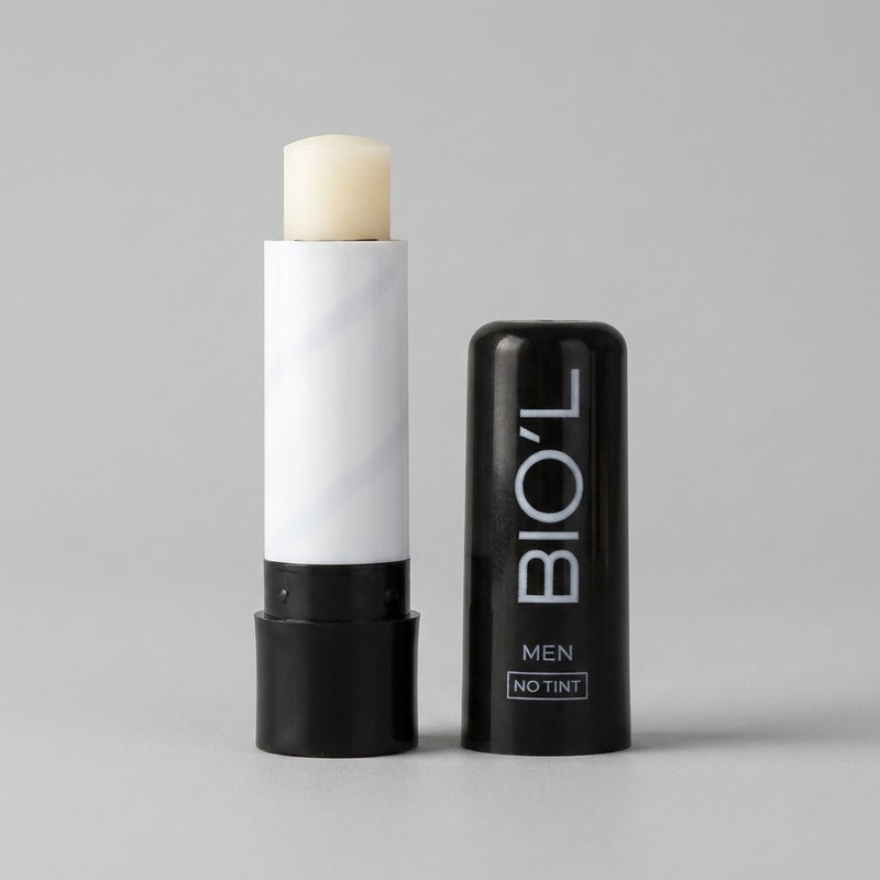 بالم لب مردانه بیول مدل Me با SPF 15، مرطوب‌کننده و درمان خشکی لب، با ترکیبات گلیسیرین، محفظه ماتیکی