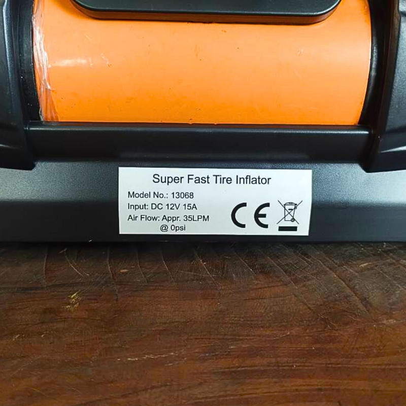 کمپرسور هوا فندکی 100 وات هاردمن مدل Analogue