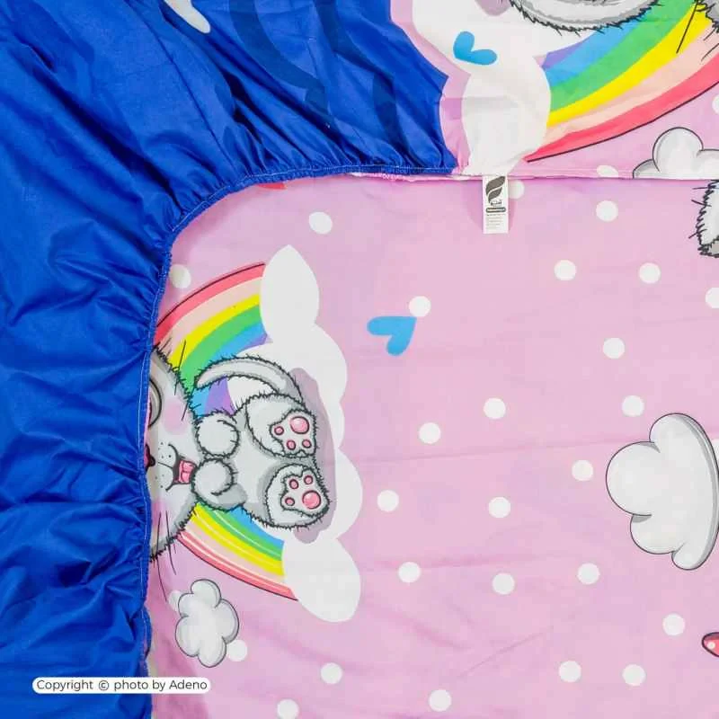 ملحفه کودک آدنو مدل  Little cat کد MC05 سایز 70x135 سانتی متر