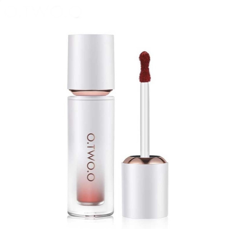 رژ لب مایع مات او تو او مدل Velvet Finish شماره 06