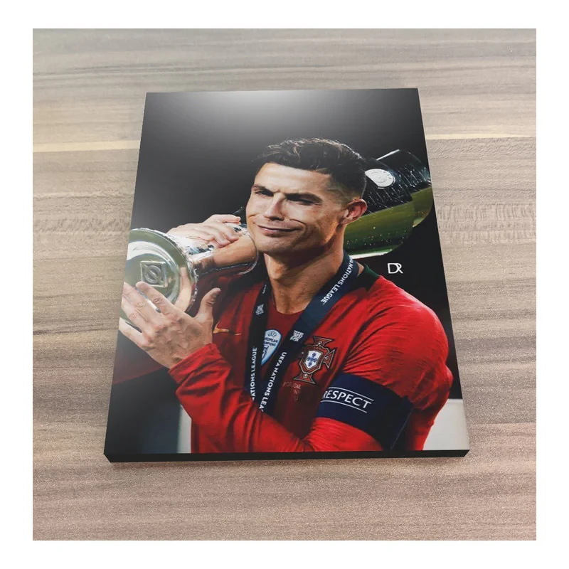 تابلو شاسی گوفی مدل فوتبالی طرح کریستیانو رونالدو کاپ قهرمانی کد CR7 CUP21
