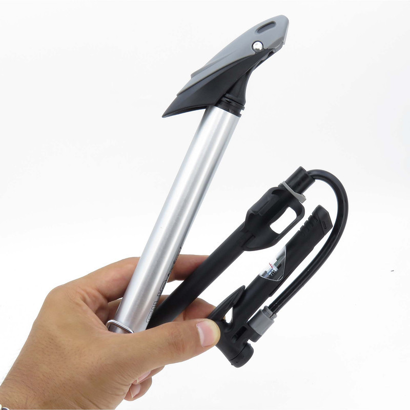تلمبه دستی مدل GM-71 کد 1424 با 140 سی سی حجم هوای تزریقی در هر پمپاژ