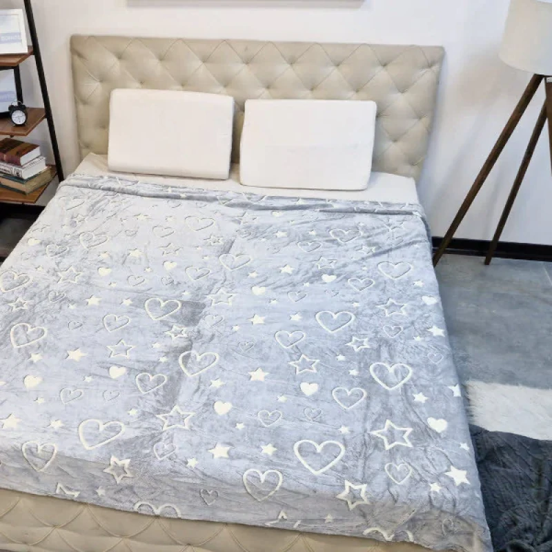 پتو مسافرتی مدل شب نما قلبی سایز 180x200 سانتی متر