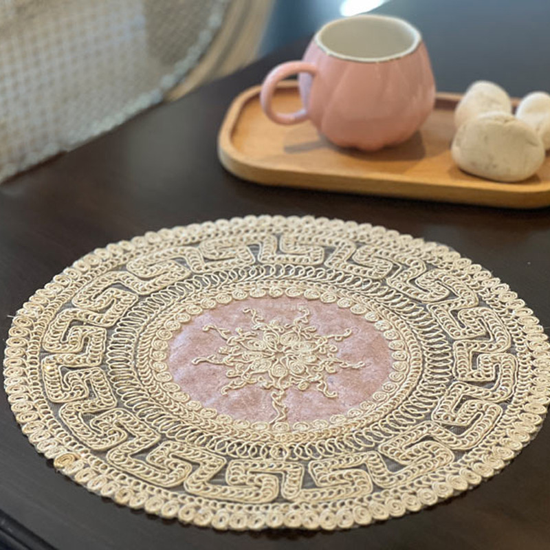 رومیزی مدل قیطان طرح ورساچه  کد 1