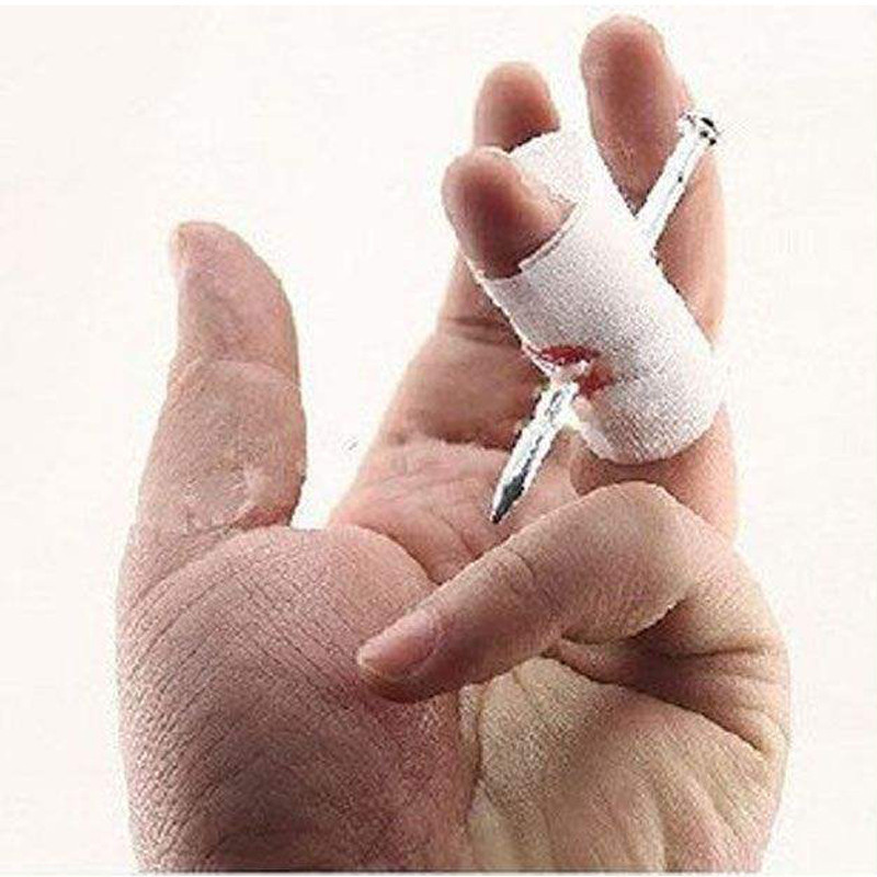 ابزار شوخی دنیای سرگرمی های کمیاب طرح میخ در انگشت مدل DSK1830