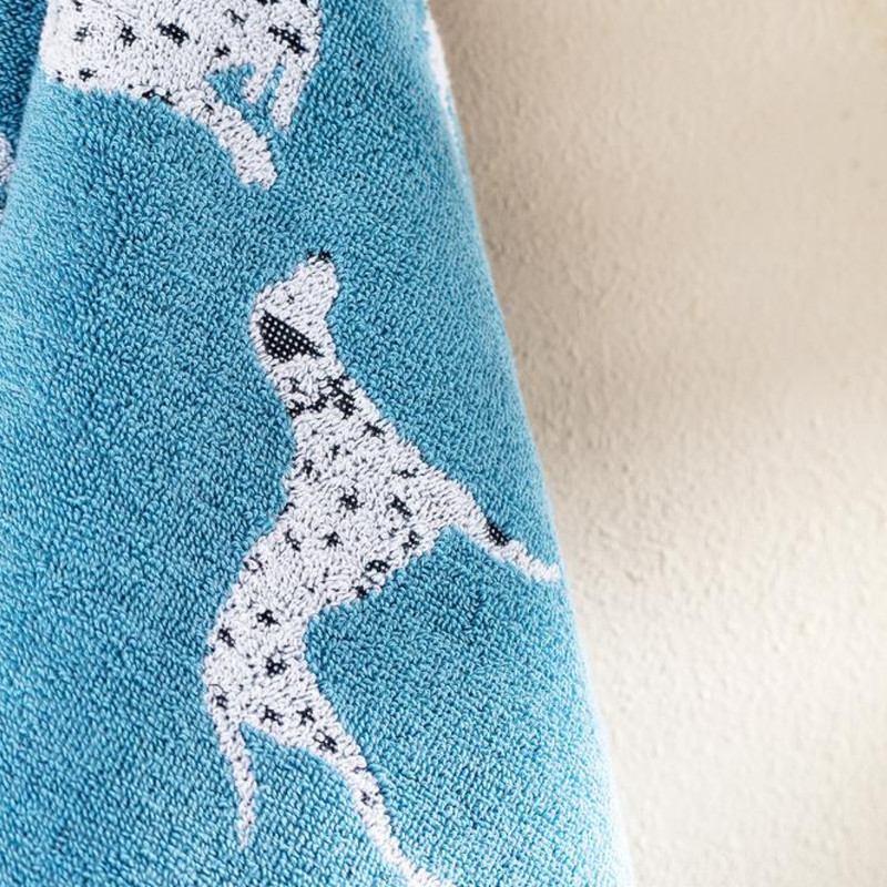 حوله دست و صورت مادام کوکو طرح Dalmatien سایز 50x85 سانتی متر