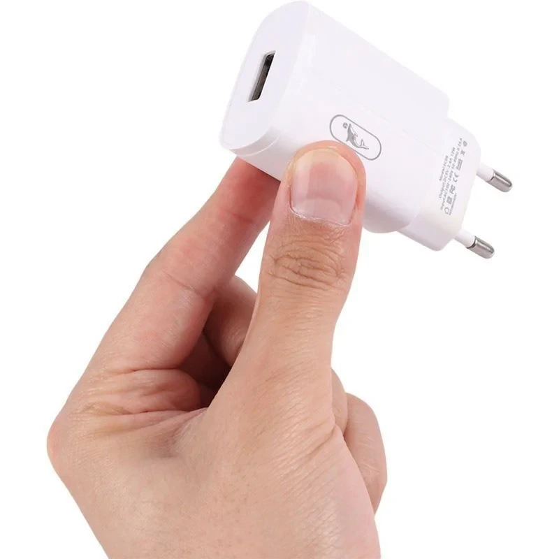 شارژر دیواری 12 وات اسکای دلفین مدل sk06