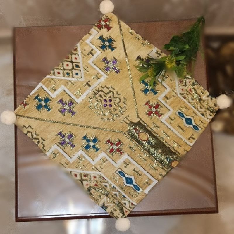 ست رومیزی کد 201 مجموعه پنج عددی به همراه کاور کوسن
