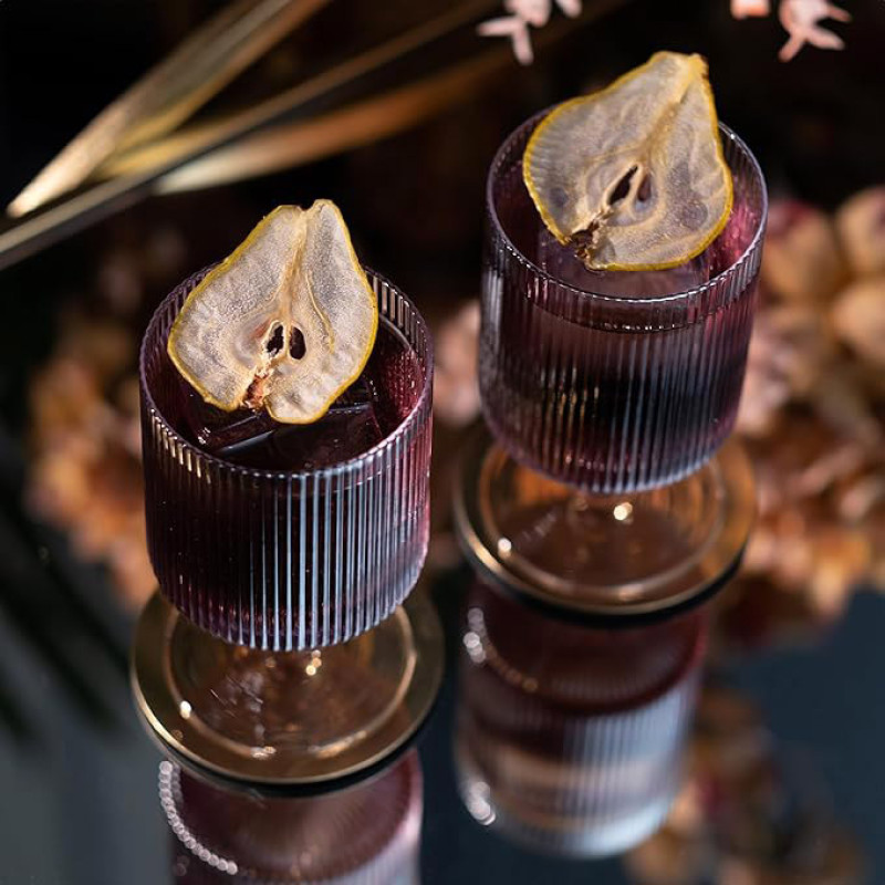 بستنی‌خوری شیشه‌ای استوانه‌ای مدل رزا بسته 6 عددی، ابعاد 7×7×12 سانتی‌متر، وزن هر عدد 290 گرم، قابل شست‌وشو با دست و ماشین ظرفشویی، همراه جعبه