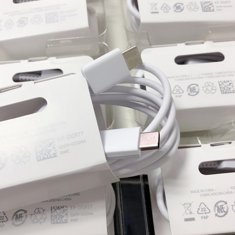 کابل تبدیل USB-C به USB-C مدل EP-DG977 طول 1 متر