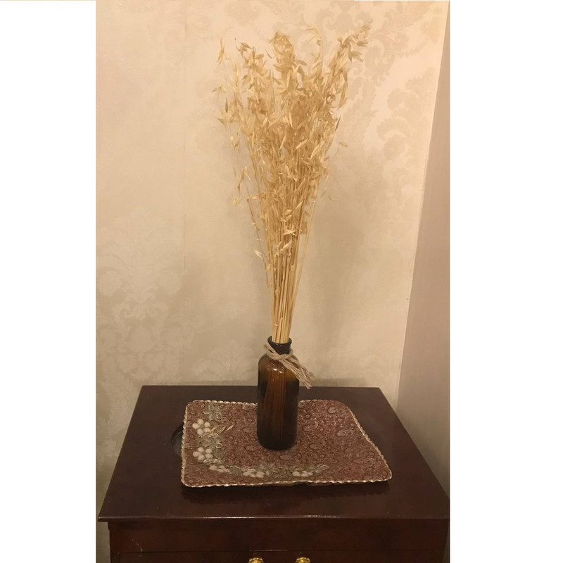 گلدان شیشه‌ای مدل مهناز کد 01، ابعاد 6×6×18 سانتی‌متر، وزن 250 گرم، قطر گلوگاه 2.5 سانتی‌متر، قطر بیرونی 4 سانتی‌متر، قطر کف 6 سانتی‌متر