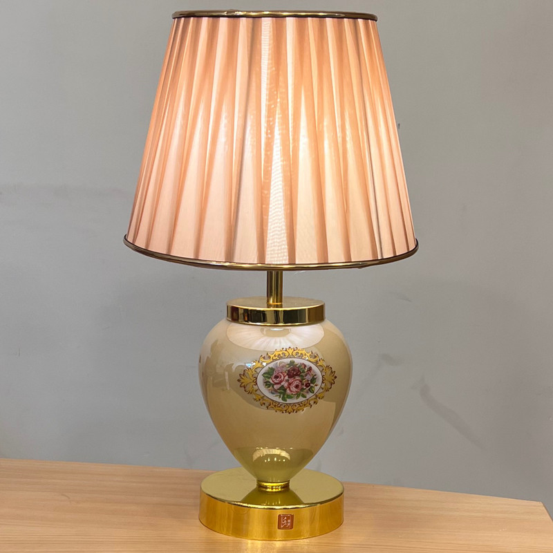 آباژور رومیزی نورهام مدل NHM-SARIROSE-28