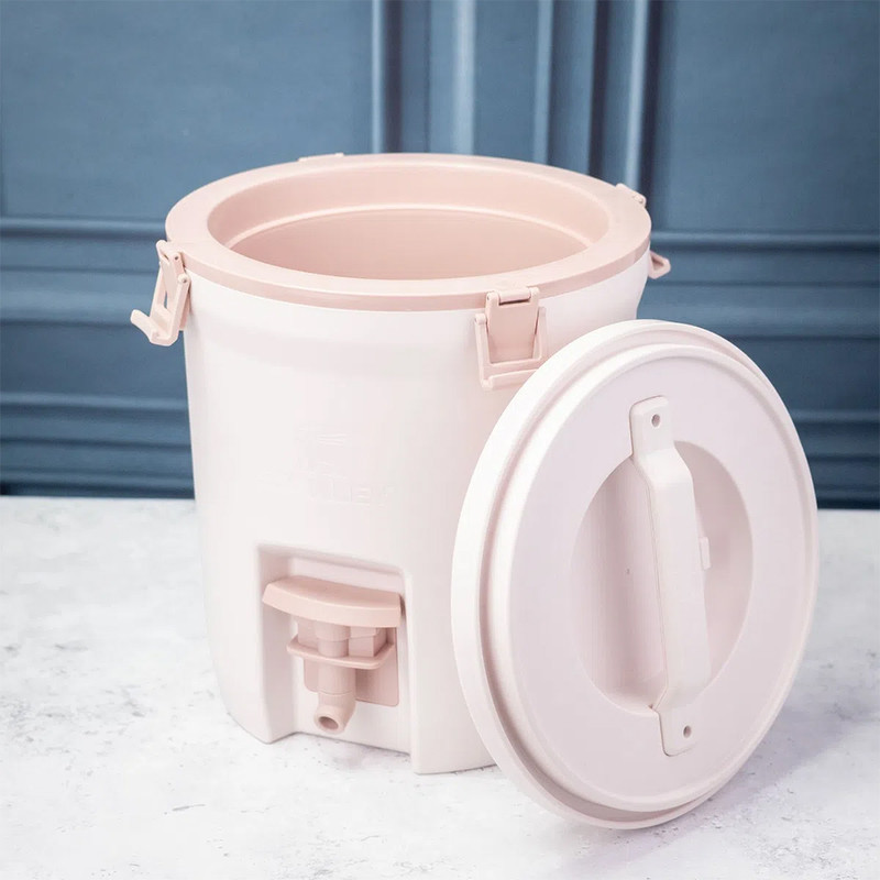 کلمن استنلی مدل Fast Flow Water Jug گنجایش 7.5 لیتر