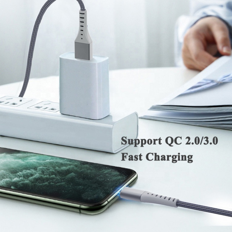 کابل تبدیل USB به لایتنینگ هزول مدل G22 طول 1 متر