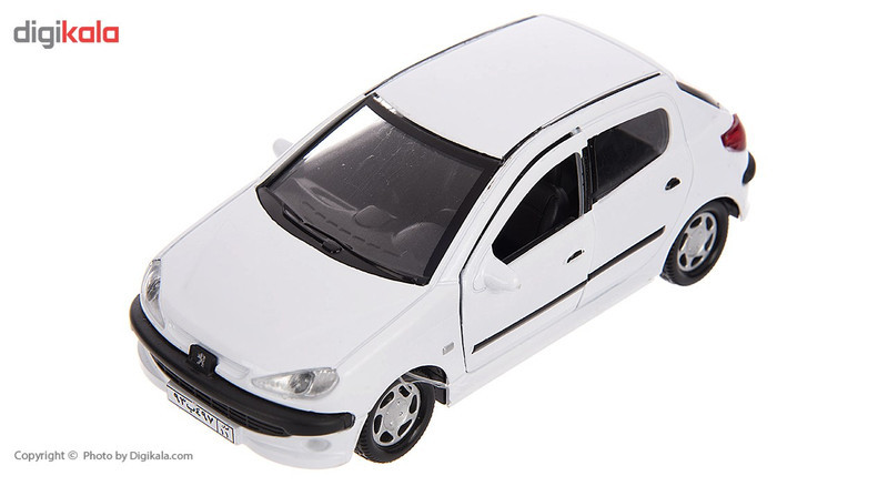 ماشین بازی مدل Peugeot 206