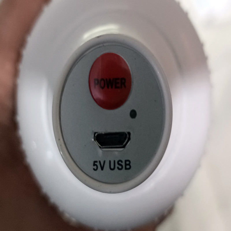 چراغ اضطراری مدل شارژی کد led-bulb-50W