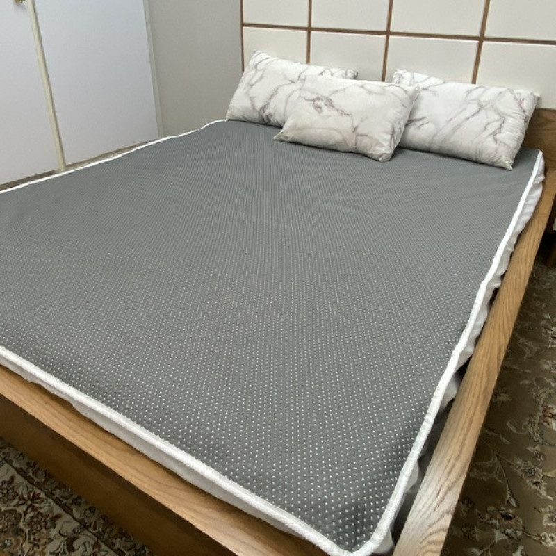 محافظ تشک لایت نایت مدل G ضدآب دونفره سایز 200x180 سانتی متر