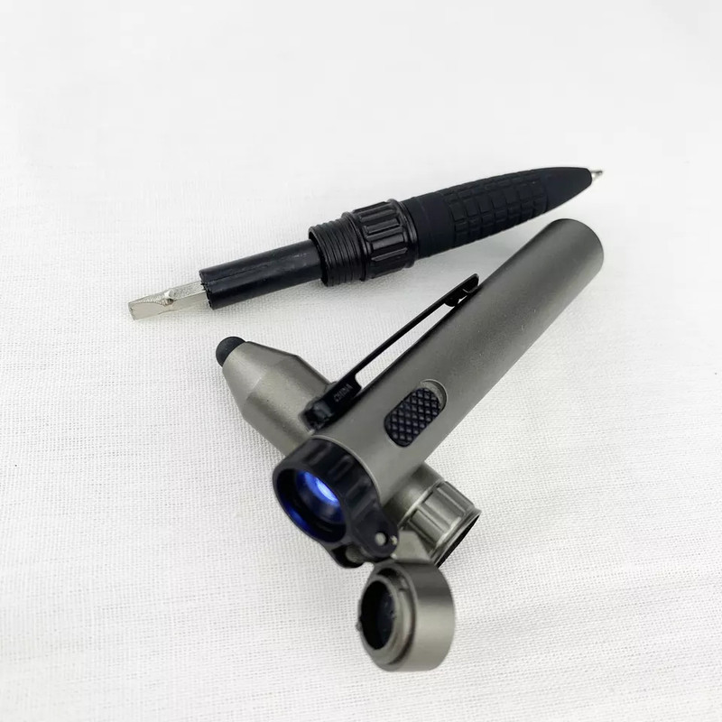 چراغ قوه مدل PEN-STAND-COMPASS