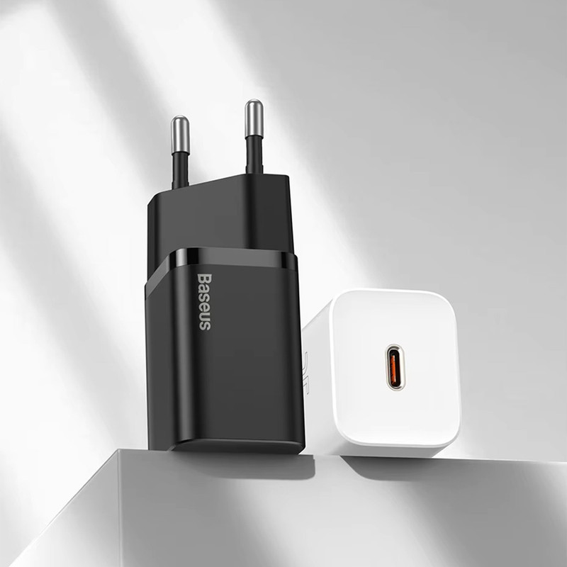 شارژر دیواری 25 وات بیسوس مدل GaN5 Mini
