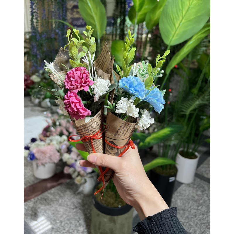 دسته گل مصنوعی مدل میخک مینیاتوری rouz
