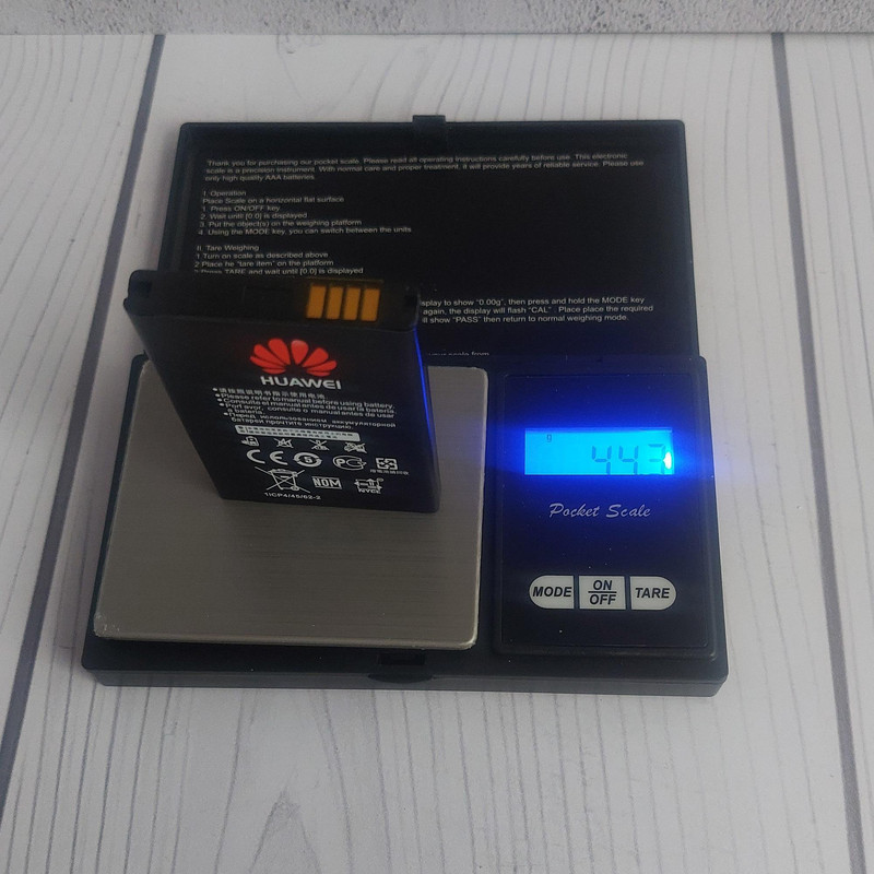 باتری لیتیومی هوآوی مدل HB824666RBC ظرفیت 3000 میلی آمپر مناسب برای مودم FD_M60 ایرانسل