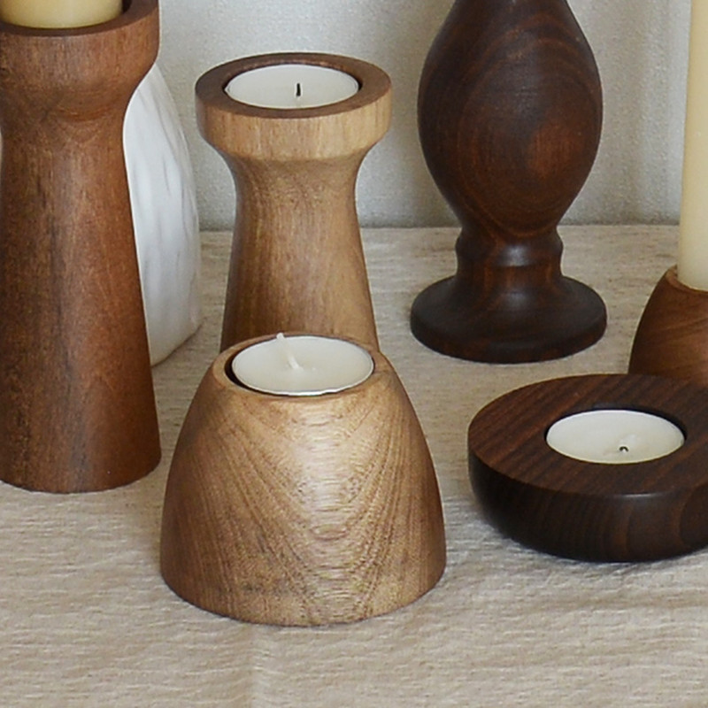 شمعدان چوبی مدل مخروطی کد85