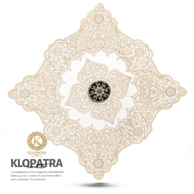 رومیزی مدل قیطان دوزی مربع طرح چهار پر سایز 100x100 سانتی‌متر